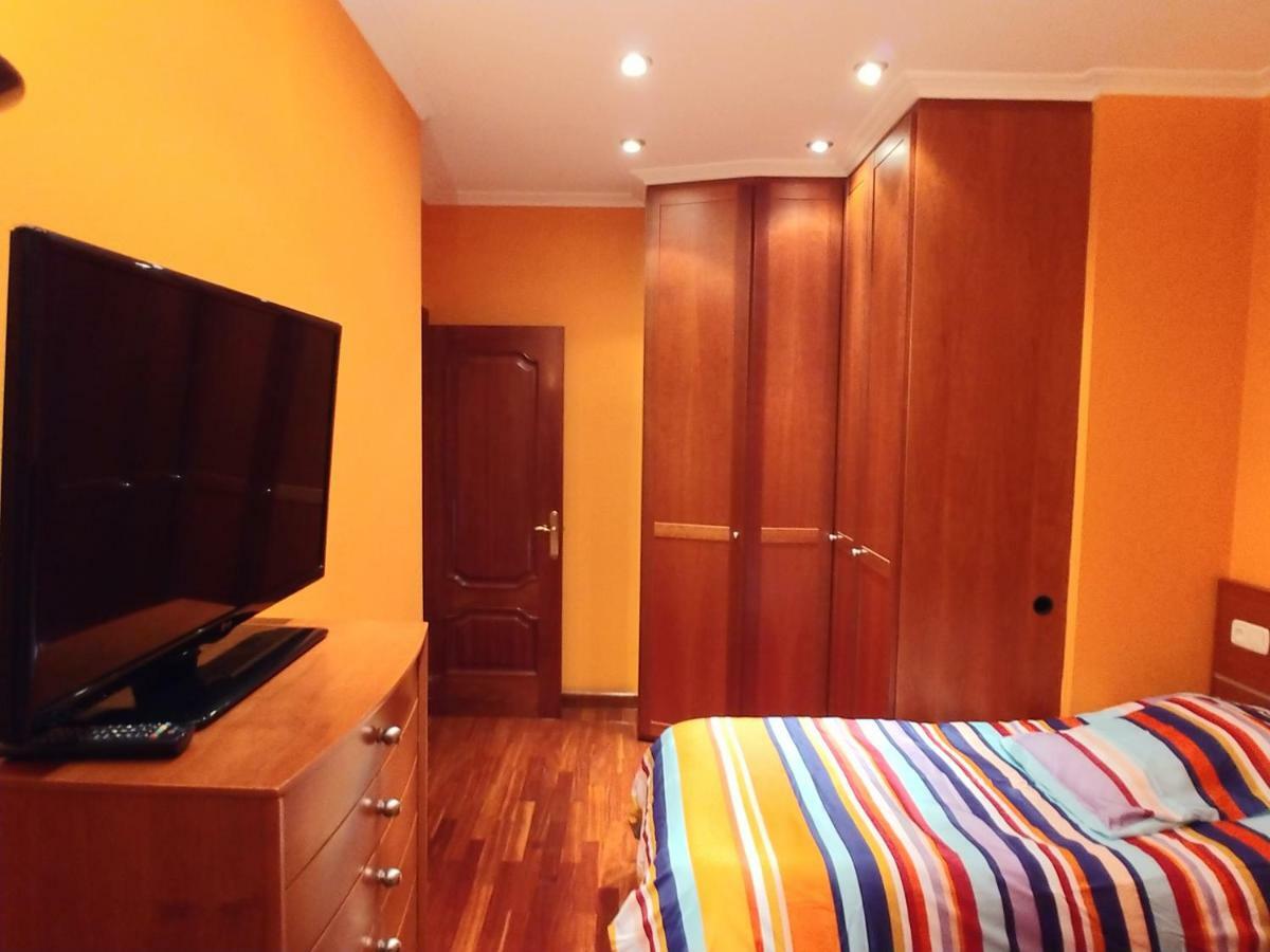 Hogar, A Modo De Hotel Gijon Exterior photo